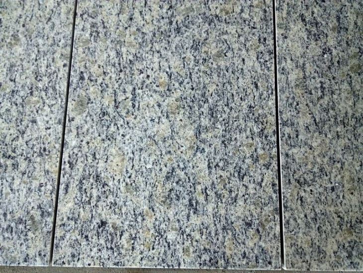 Giallo Cecilia Granite Tile