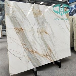 Super Calaccata Guld Marmor Platta